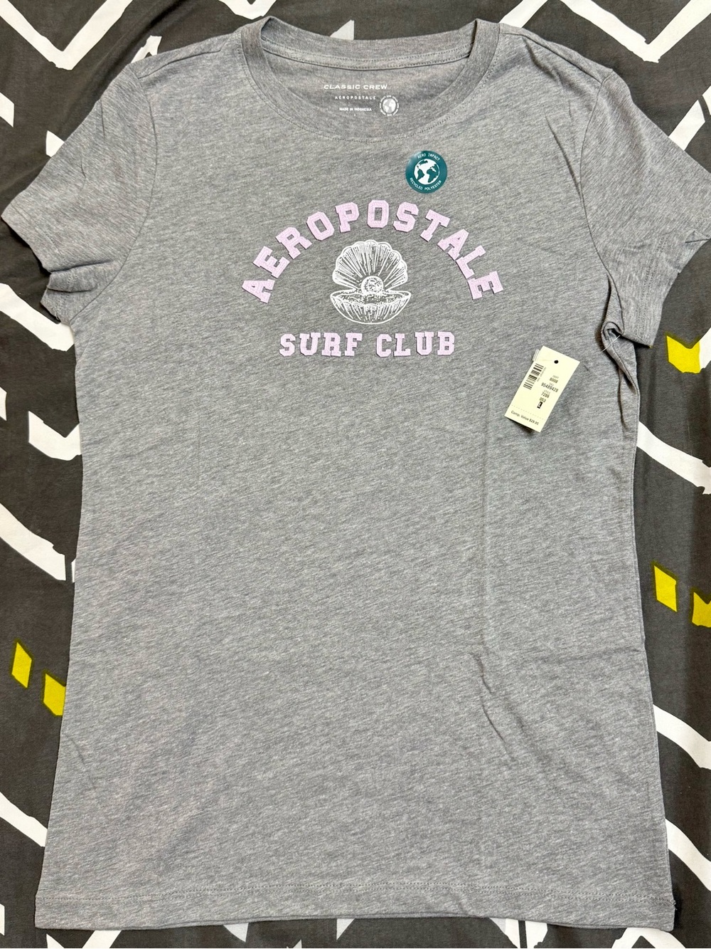Aeropostale Surf Club Appliqué Graphic Tee